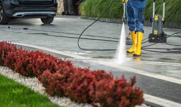 Why Choose Our Certified Pressure Washing Experts for Your Project Needs in Hereford, TX?